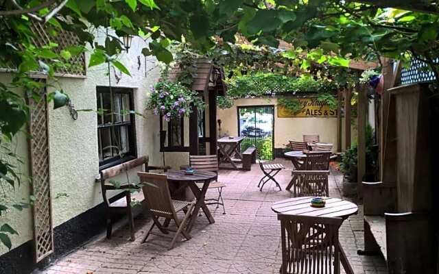 The Butterleigh Inn