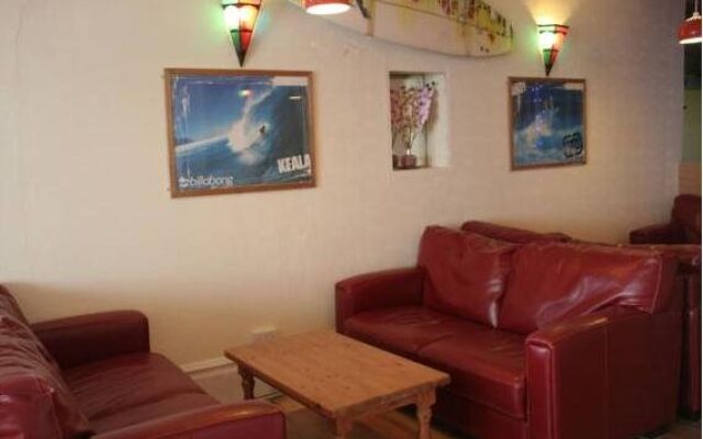 Surfers Hotel