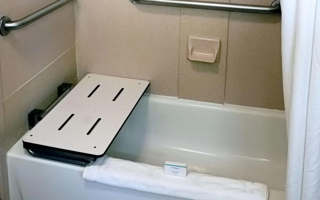 Hampton Inn & Suites Birmingham-Pelham (I-65)