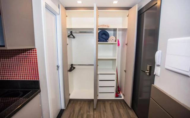 Studio no Centro de Curitiba - ALL1119