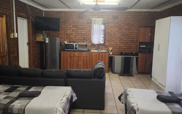 Cassiandra Place unit 2