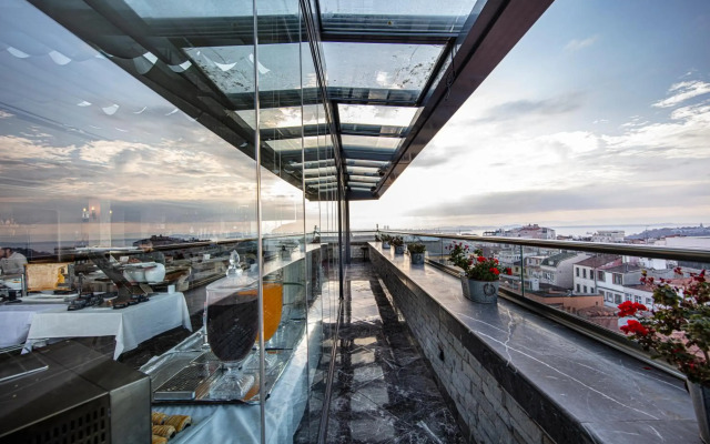 Pera Center Hotel