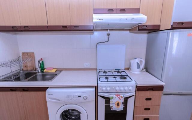 Stay Inn Apartments at Nalbandyan 50 street