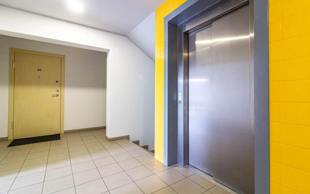Center Apt, Covered Parking, Balcony, By Cohost