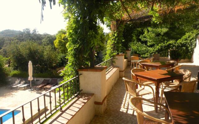 Hotel Posada de Valdezufre