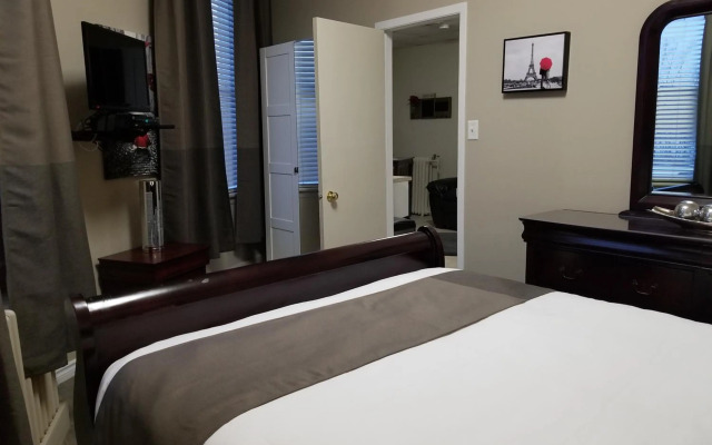 1-Bedroom Cozy Suite #26 by Amazing Property Rentals