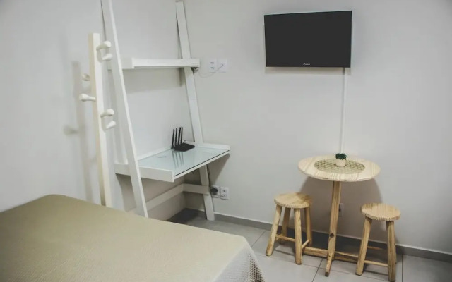 Tima Kitnet Prox Unifei com Wi-fi e Smart TV