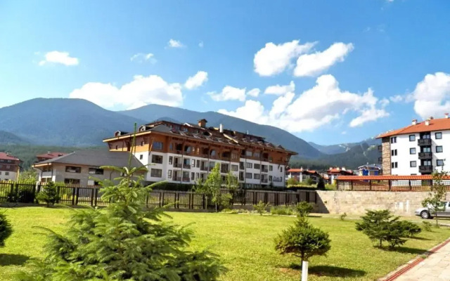 Altitude Mountain Apartments Aspen