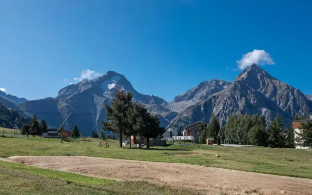 Aux pieds des pistes, Les 2 Alpes