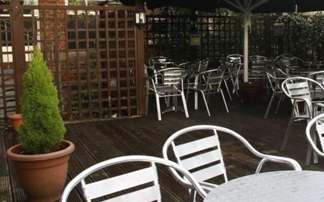 Dukeries Lodge Hotel
