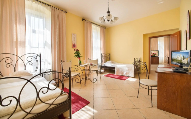 Hotel Podhrad
