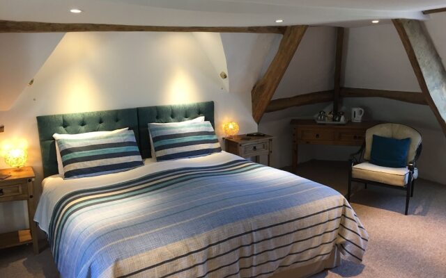 Aberllynfi Riverside Guesthouse