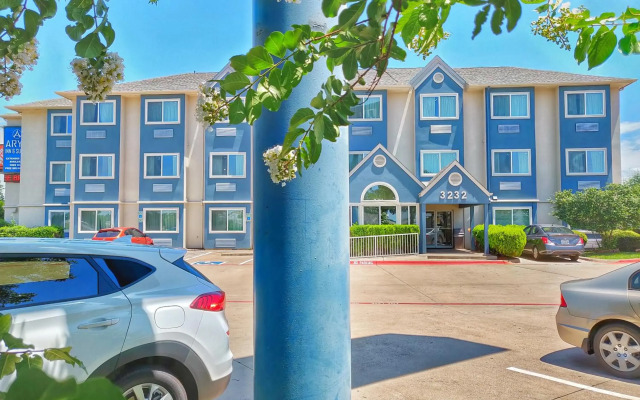 Arya Inn & Suites