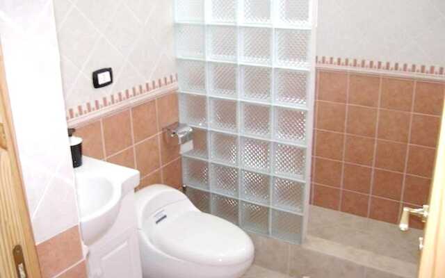 House With one Bedroom in Boca Chica, With Wonderful City View and Poo