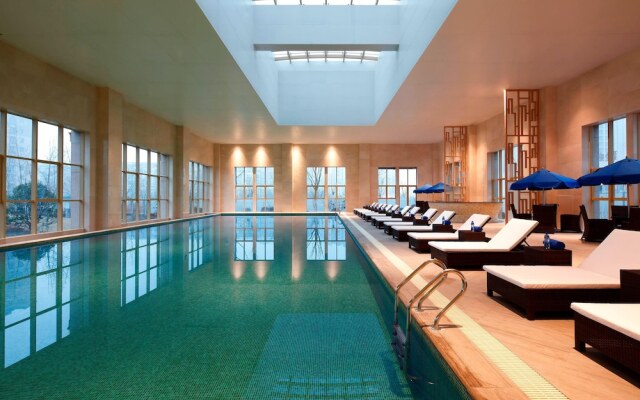 Four Points by Sheraton Luohe