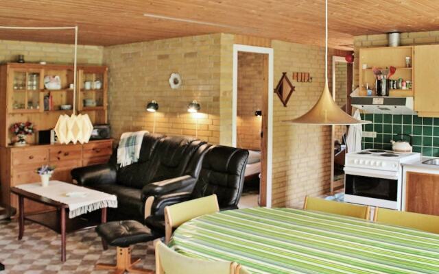 Beautiful Holiday Home in Grenaa Near the Sea