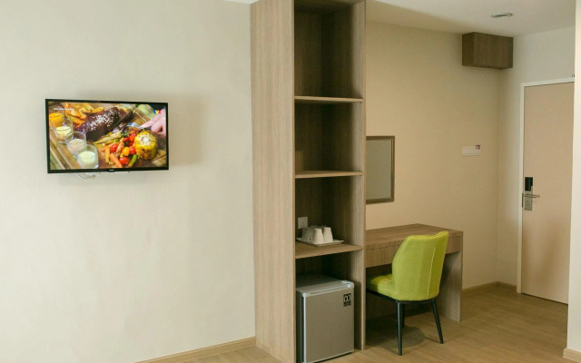 Savana Hotel & Serviced Apartments