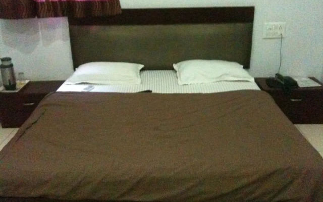 Hotel Rajtilak