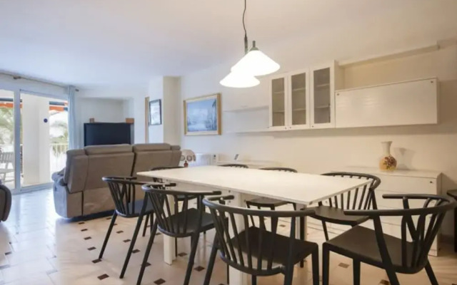 Th108 Apartamento con Acceso Directo a la Playa