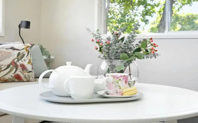 That Pink House! - comfortable home away from home