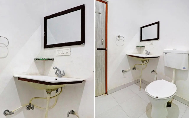 OYO Flagship 702723 The Grand Cosmos