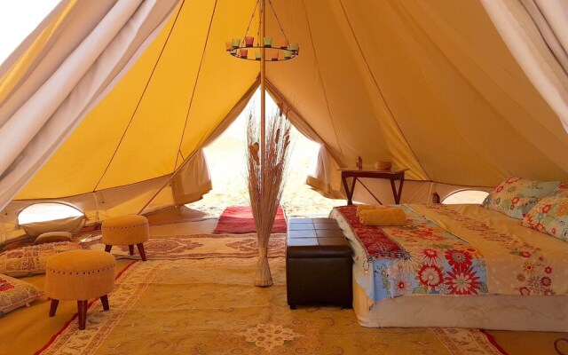 Starwatching private camp - Oman Desert Private Camp