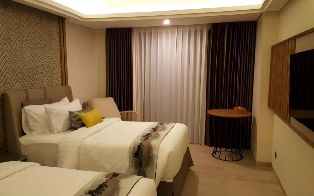Louis Kienne Resort Senggigi — 4-star hotel in Malaka