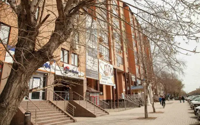 Voyage Apartment on 50 let Oktyabrya Street, 29