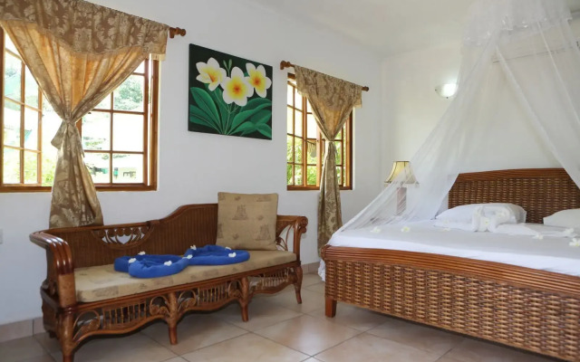 Le surmer self catering chalets