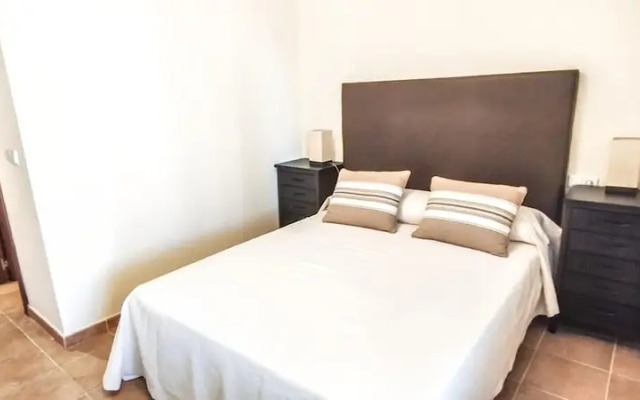 Lovely 2-bed Apartment in Costa Esuri