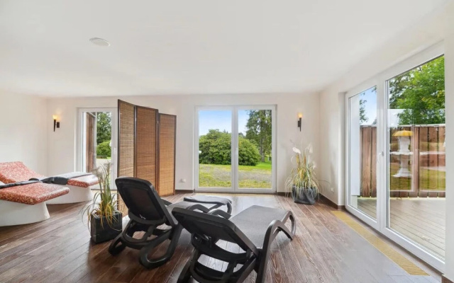 Ferienhaus am Hotel mit Gastro und Wellnes
