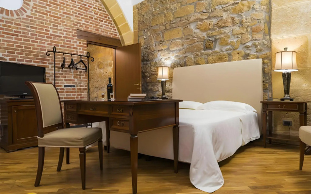 Hotel Carmine