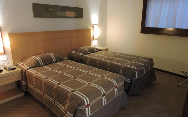 Bristol Brasil 500 Hotel