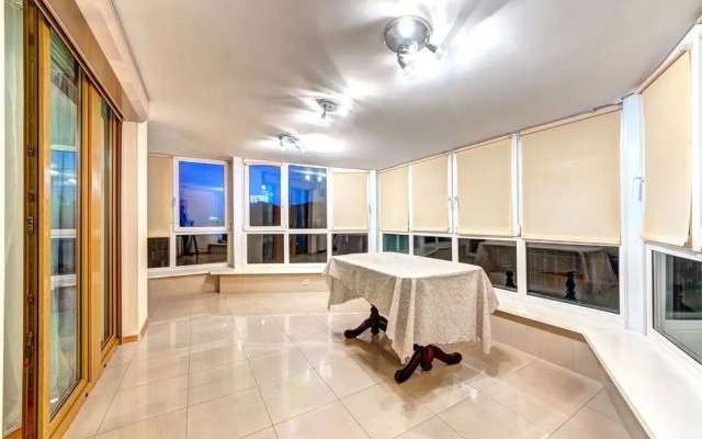 LUX Apartments Shelkovichnaya