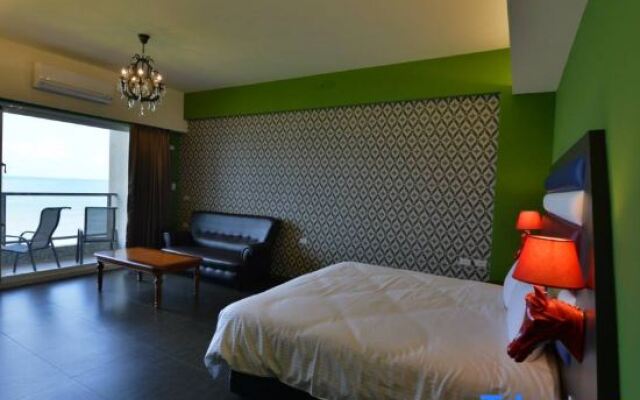 Whitecaps Hostel