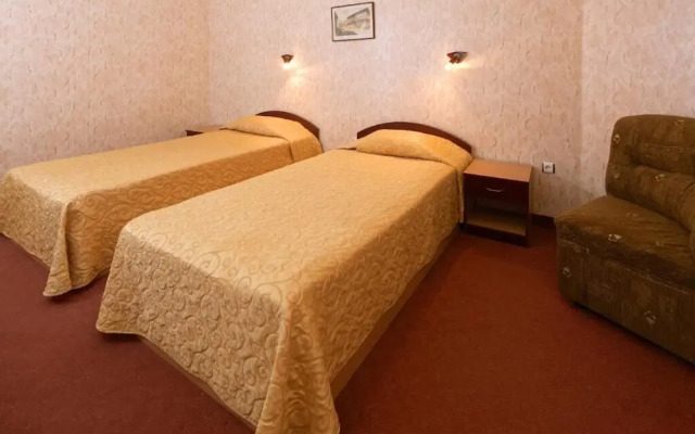 Kris Hotel