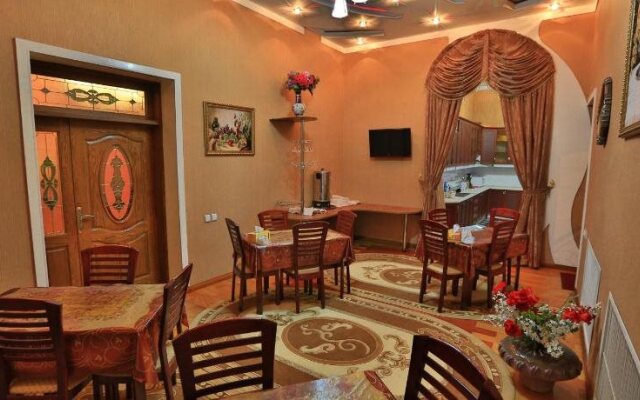 Almaz Guest House