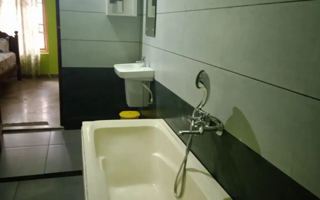 Zicilys Garden Home Stay And Service Villa