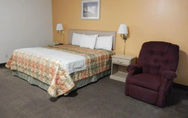 Pearsall Executive Inn