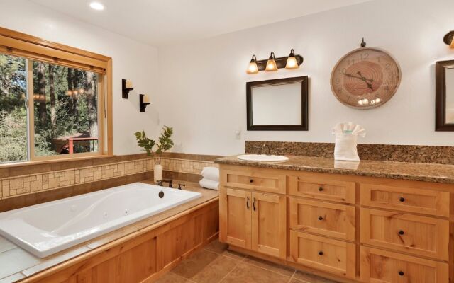 Three Bears INN #2147