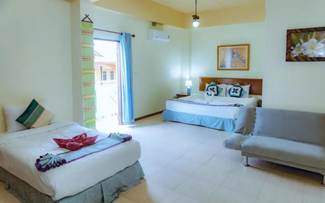 VIVA on the Beach Hotel