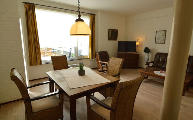 Snug Apartment in Schin op Geul Near Public Pool
