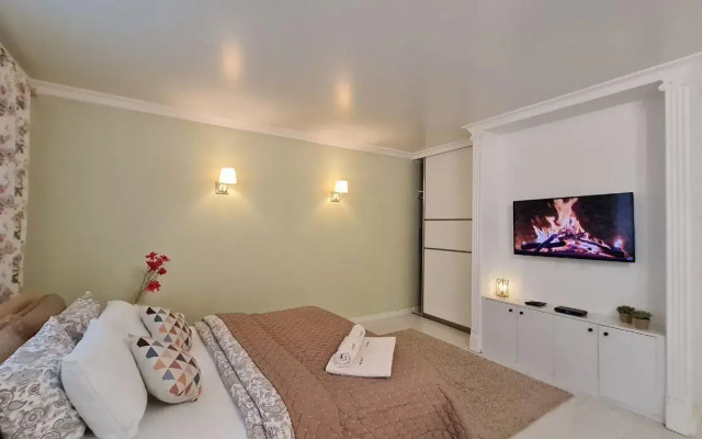 Sutki26 on Kuznechnaya Street