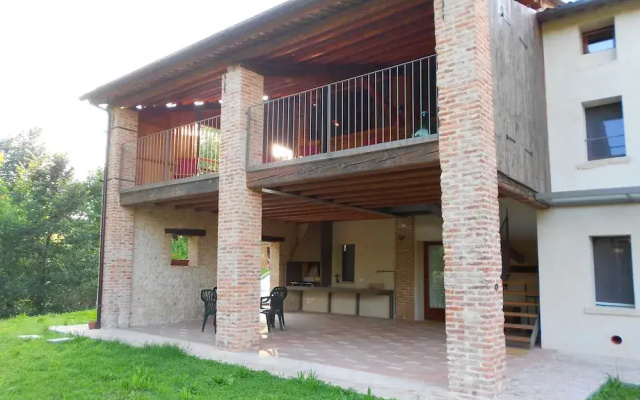 Asolo Retreat With Garden