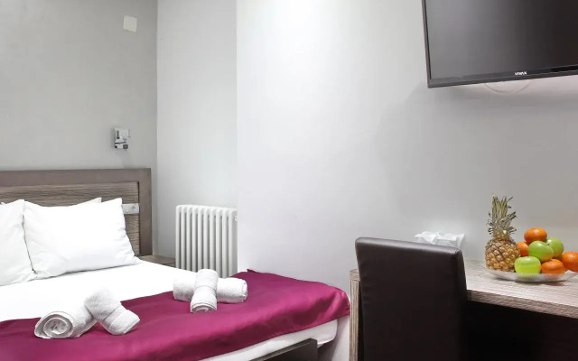 Side One Design Hotel