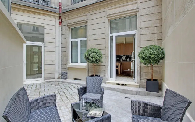 Milestay-Opera Terrace