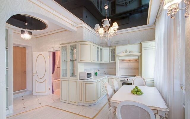 Flatsis Apartment Kuznechnaya 32