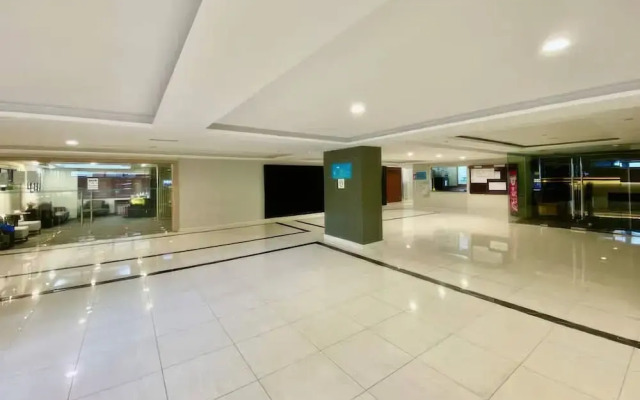 Fahrenheit 88 Pavilion Complex Apartments