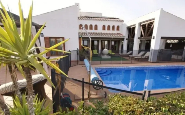 Majestic Golf Course Views, Cleopatra Villa 1000