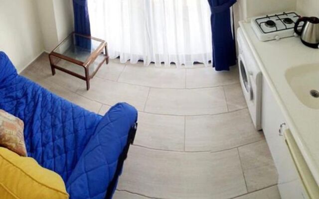 Kumsal Apart Otel Turgutreis
